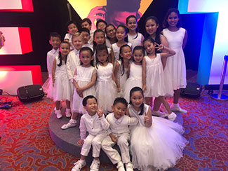 Christmas Children's Choir Carolers, Christmas carolers for hire in singapore christmas