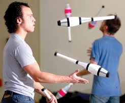 Juggling for hire Singapore, Roving Juggling Singapore, Juggling Shows Singapore, Buskers,   magic And Circus Show Eccentrix by Jon Danger