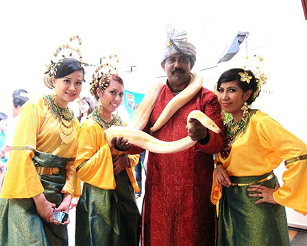 Snake Charming Singapore for Hire, Snake Charmer Singapore, Snakes Singapore,